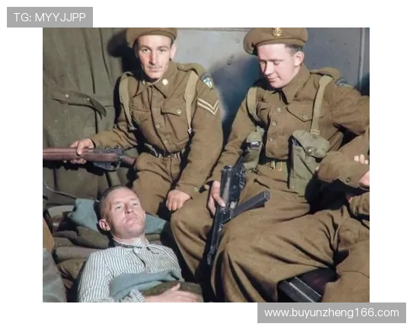 科隆防线遭重创！许伯斯战多特膝伤缺阵半年